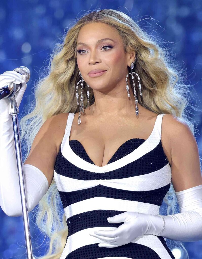 Glamorous and Inspired: Hair Color Trends from the Past